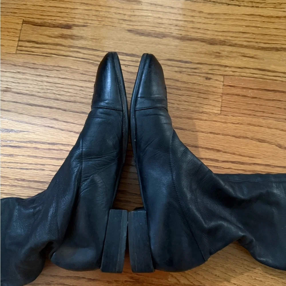 Chanel vintage boots size 38 black leather cap toe flat stretch calf riding boot